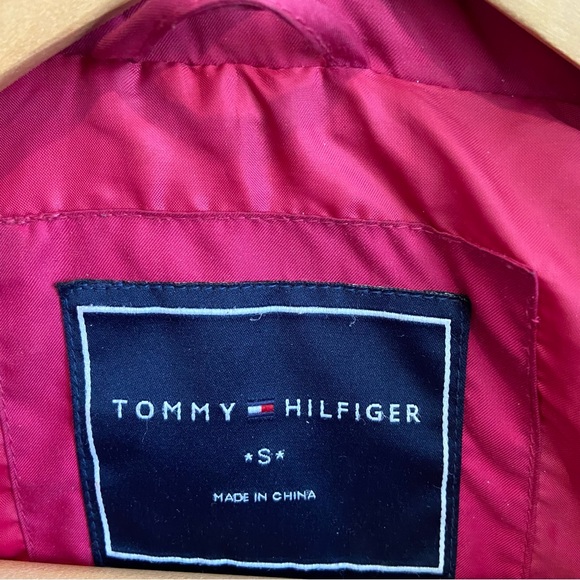 Tommy Hilfiger Puffer Winter Women’s Jacket - Picture 2 of 5